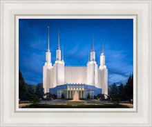 Load image into Gallery viewer, Washington DC Sapphire Glow
