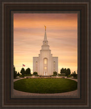 Load image into Gallery viewer, Kansas City Golden
