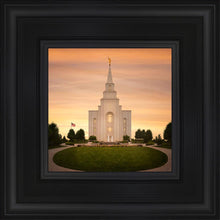 Load image into Gallery viewer, Kansas City Golden
