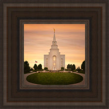 Load image into Gallery viewer, Kansas City Golden
