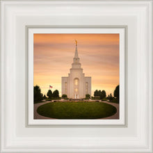 Load image into Gallery viewer, Kansas City Golden
