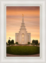 Load image into Gallery viewer, Kansas City Golden
