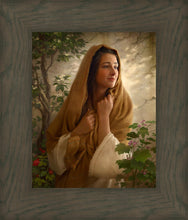 Load image into Gallery viewer, Mary Kept All Of These Things And Pondered Them In Her Heart
