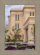 Load image into Gallery viewer, Payson Garden Detail

