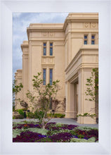 Load image into Gallery viewer, Payson Garden Detail
