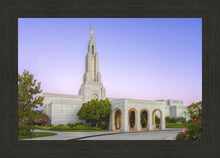 Load image into Gallery viewer, Redlands Temple 02
