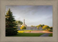 Load image into Gallery viewer, Bismarck Golden Glow

