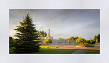 Load image into Gallery viewer, Bismarck Golden Glow
