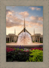 Load image into Gallery viewer, Chicago Fountain
