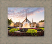Load image into Gallery viewer, Chicago Temple Eventide
