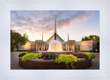 Load image into Gallery viewer, Chicago Temple Eventide
