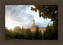 Load image into Gallery viewer, Columbus Sunburst
