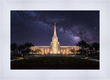 Load image into Gallery viewer, Fort Lauderdale Celestial
