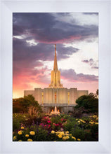 Load image into Gallery viewer, Jordan River Flowers
