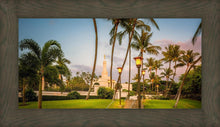 Load image into Gallery viewer, Kona Temple Grounds
