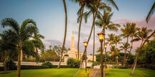 Load image into Gallery viewer, Kona Temple Grounds
