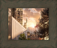 Load image into Gallery viewer, Manhattan Solace
