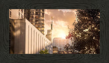 Load image into Gallery viewer, Manhattan Solace
