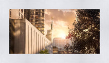 Load image into Gallery viewer, Manhattan Solace
