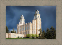 Load image into Gallery viewer, Manti - Stormy Skies
