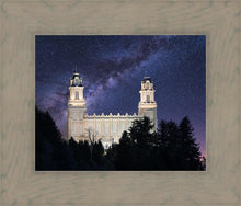 Load image into Gallery viewer, Manti Celestial
