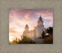 Load image into Gallery viewer, Manti Sunset Panorama
