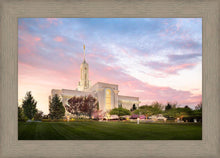 Load image into Gallery viewer, Mount Timpanogos Spring
