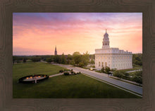 Load image into Gallery viewer, Nauvoo Sunburst Daybreak
