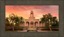 Load image into Gallery viewer, Newport Beach Lift Me Up
