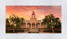 Load image into Gallery viewer, Newport Beach Lift Me Up
