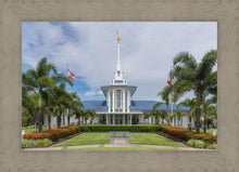 Load image into Gallery viewer, Pape'ete In The Day
