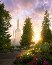 Load image into Gallery viewer, Portland Garden Circle

