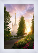 Load image into Gallery viewer, Portland Garden Circle
