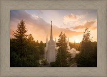 Load image into Gallery viewer, Portland High Glow
