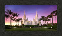 Load image into Gallery viewer, San Diego Lavender
