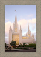 Load image into Gallery viewer, San Diego Pastel
