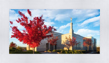 Load image into Gallery viewer, Snowflake Vivid Autumn
