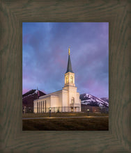 Load image into Gallery viewer, Star Valley Winter Refuge
