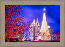 Load image into Gallery viewer, Temple Square Christmas Tree
