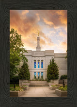 Load image into Gallery viewer, Winter Quarters Summer Window

