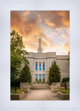 Load image into Gallery viewer, Winter Quarters Summer Window
