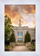 Load image into Gallery viewer, Winter Quarters Summer Window
