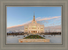 Load image into Gallery viewer, Eternity in Saratoga Springs
