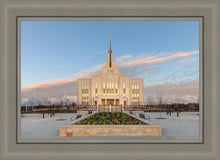 Load image into Gallery viewer, Eternity in Saratoga Springs
