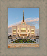 Load image into Gallery viewer, Saratoga Springs Eternal
