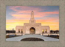 Load image into Gallery viewer, Eternity in Helena
