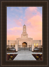 Load image into Gallery viewer, Helena Montana Eternal

