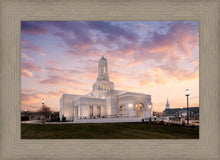 Load image into Gallery viewer, Helena Montana Eventide
