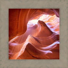 Load image into Gallery viewer, Antelope Canyon Corkscrew
