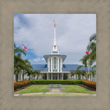 Load image into Gallery viewer, Pape'ete In The Day
